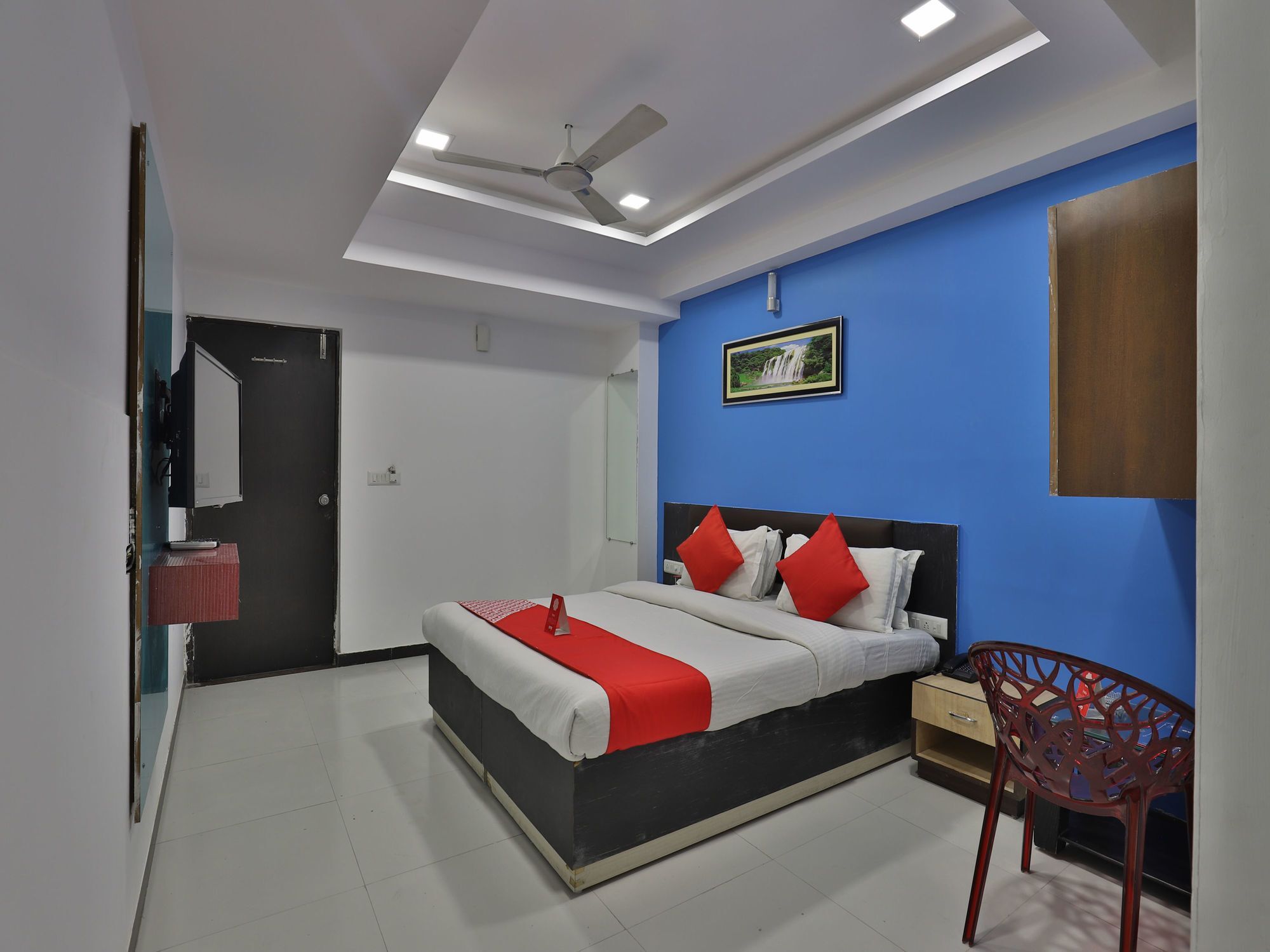 Hotel Hillton Gandhinagar Exteriör bild